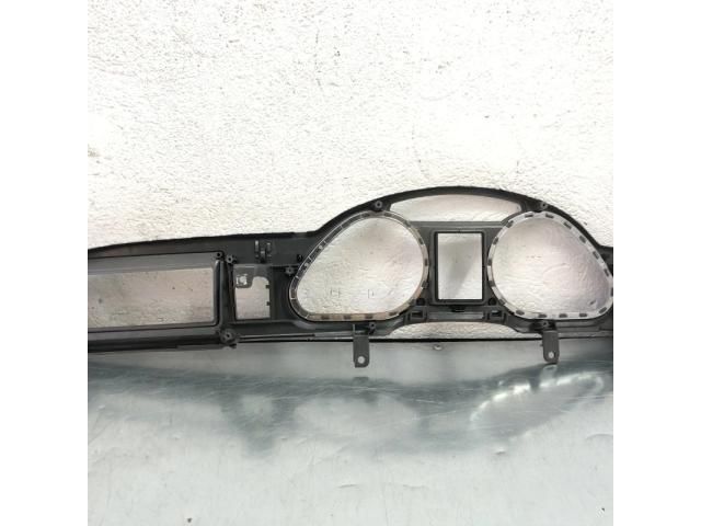 bontott AUDI A6 C6 Kilométeróra Keret