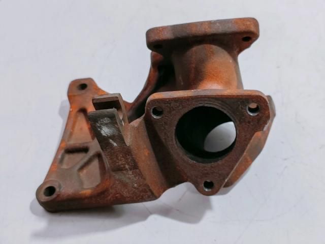 bontott AUDI A6 C6 Kipufogó Közösítő