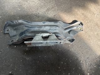 bontott AUDI A6 C6 Kipufogó Tartó