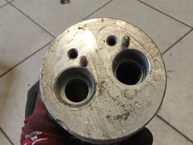 bontott AUDI A6 C6 Klíma Párátlanító Tartály