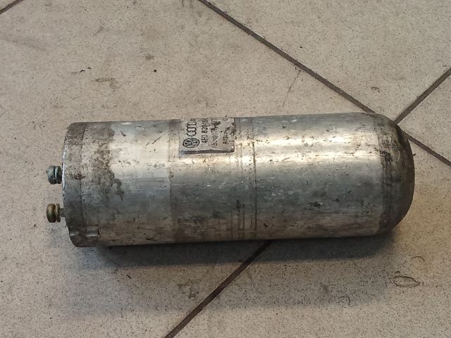 bontott AUDI A6 C6 Klíma Párátlanító Tartály