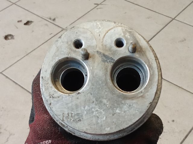 bontott AUDI A6 C6 Klíma Párátlanító Tartály