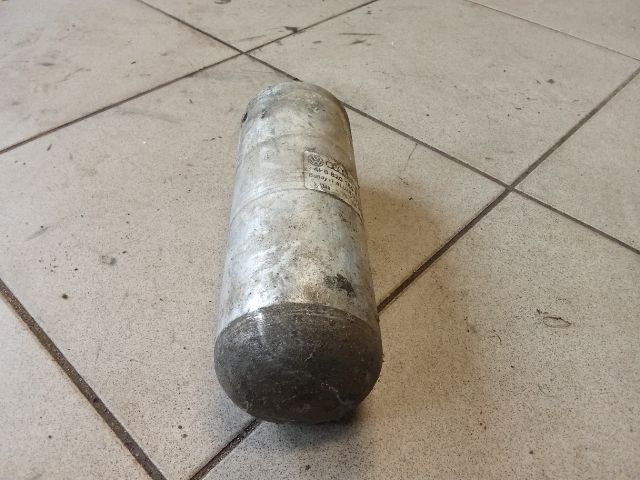 bontott AUDI A6 C6 Klíma Párátlanító Tartály