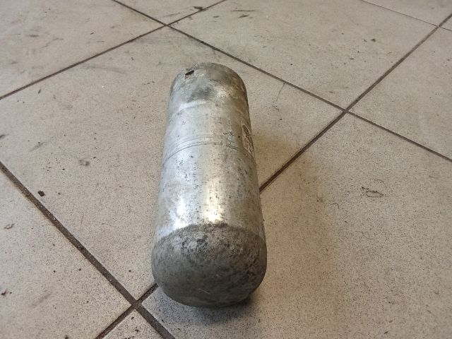 bontott AUDI A6 C6 Klíma Párátlanító Tartály