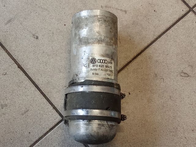 bontott AUDI A6 C6 Klíma Párátlanító Tartály