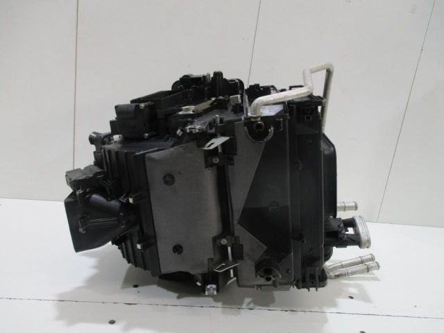 bontott AUDI A6 C6 Klímahűtő Ventilátor