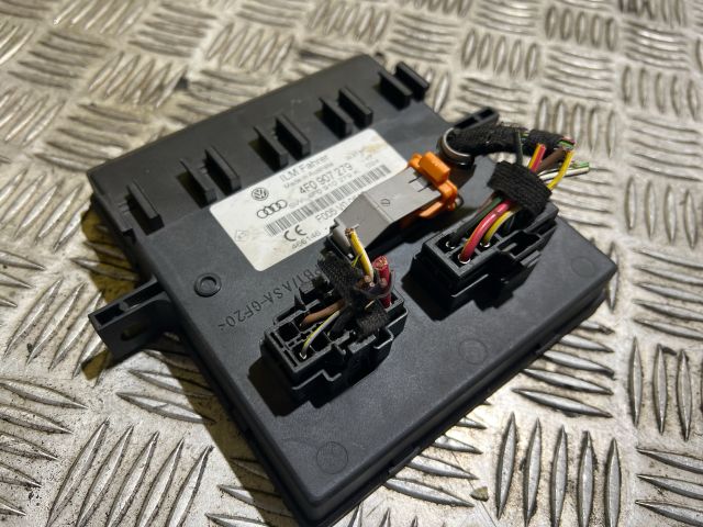 bontott AUDI A6 C6 Komfort Elektronika