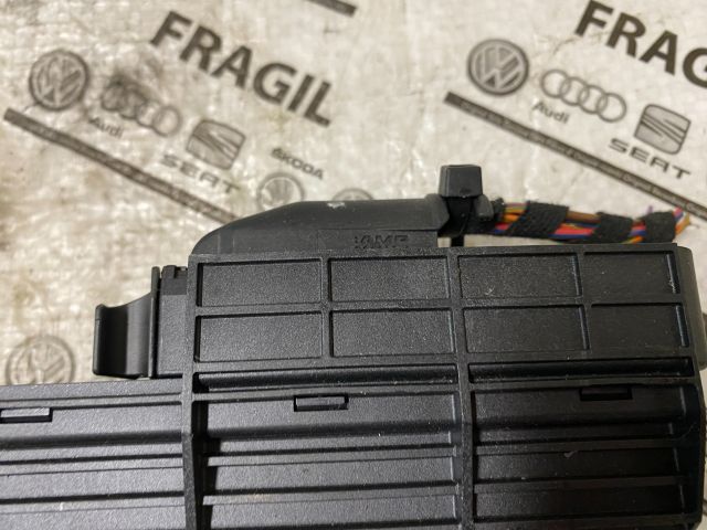 bontott AUDI A6 C6 Komfort Elektronika