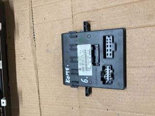 bontott AUDI A6 C6 Komfort Elektronika