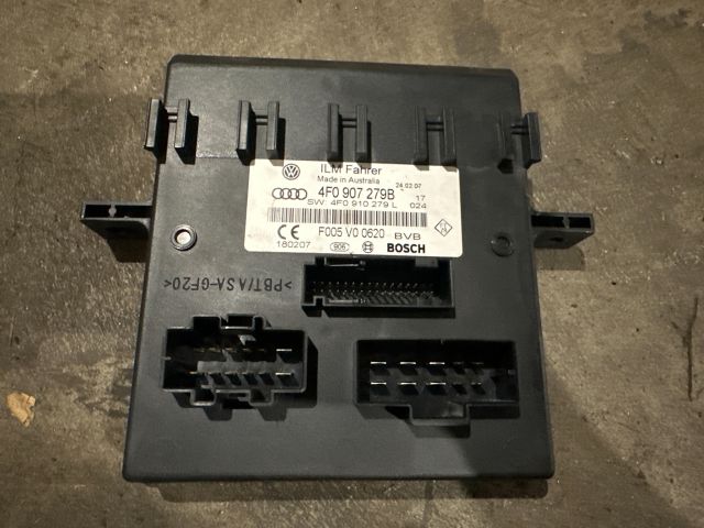 bontott AUDI A6 C6 Komfort Elektronika