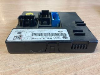 bontott AUDI A6 C6 Komfort Elektronika