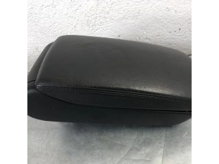 bontott AUDI A6 C6 Könyöklő