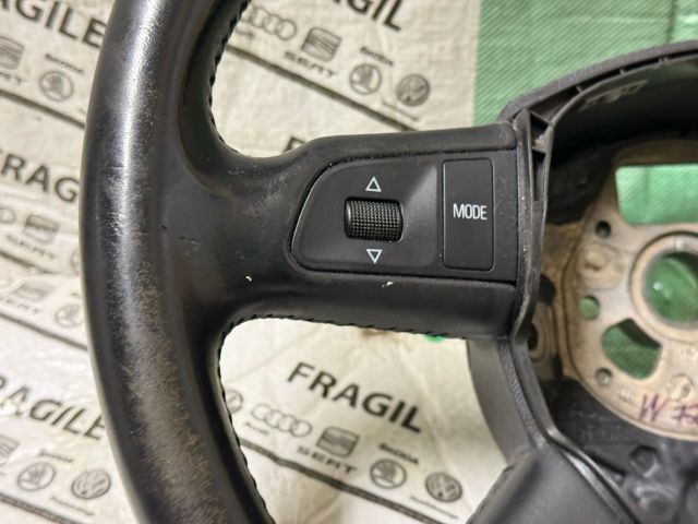 bontott AUDI A6 C6 Kormány