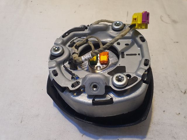 bontott AUDI A6 C6 Kormánylégzsák