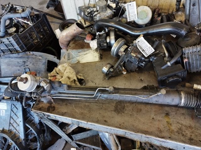 bontott AUDI A6 C6 Kormánymű Szervós