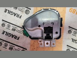 bontott AUDI A6 C6 Kormányoszlop Kormányzárral