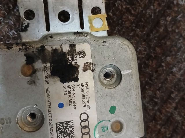 bontott AUDI A6 C6 Kormányzár (Elektromos)