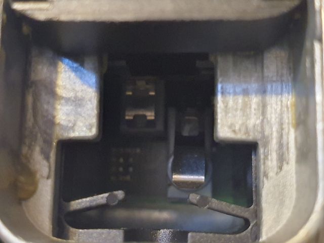 bontott AUDI A6 C6 Kormányzár (Elektromos)