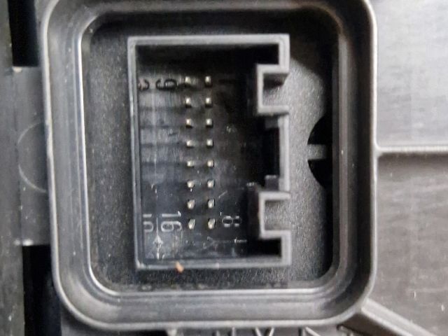 bontott AUDI A6 C6 Középkonzol Vezérlő Panel