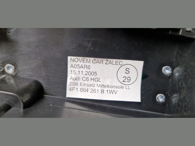 bontott AUDI A6 C6 Középkonzol Vezérlő Panel