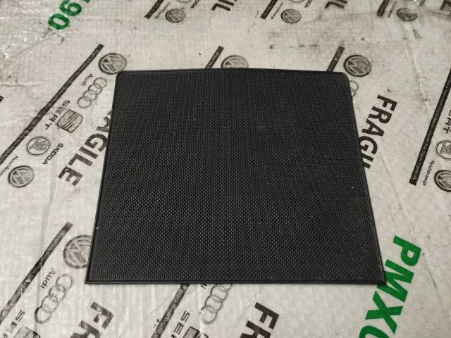 bontott AUDI A6 C6 Középső Kardánbox Burkolat