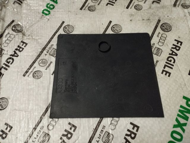 bontott AUDI A6 C6 Középső Kardánbox Burkolat