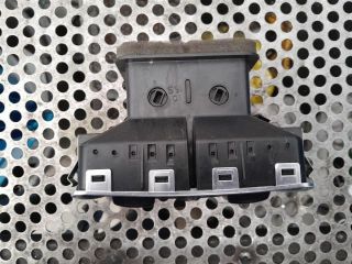 bontott AUDI A6 C6 Középső Szellőző