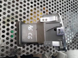 bontott AUDI A6 C6 Középső Szellőző