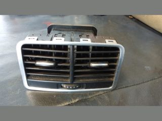 bontott AUDI A6 C6 Középső Szellőző