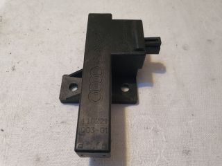bontott AUDI A6 C6 Központizár Antenna