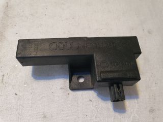 bontott AUDI A6 C6 Központizár Antenna
