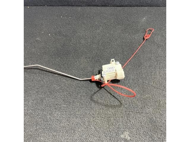 bontott AUDI A6 C6 Központizár Motor Tankajtó