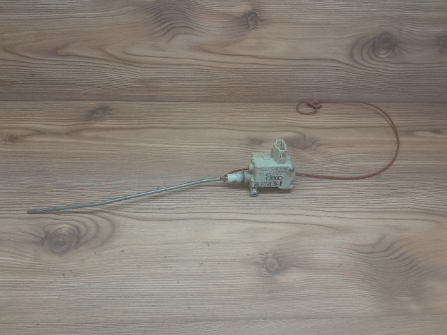 bontott AUDI A6 C6 Központizár Motor Tankajtó