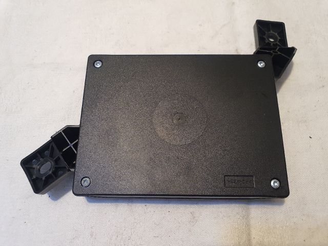 bontott AUDI A6 C6 Kulcs Nélküli Nyitás Jeladó