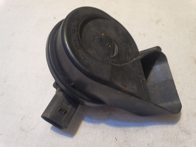 bontott AUDI A6 C6 Kürt