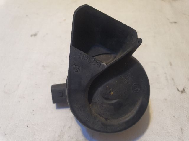 bontott AUDI A6 C6 Kürt