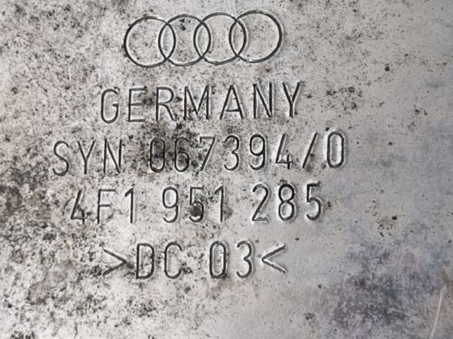 bontott AUDI A6 C6 Kürt