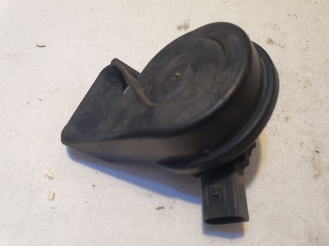 bontott AUDI A6 C6 Kürt