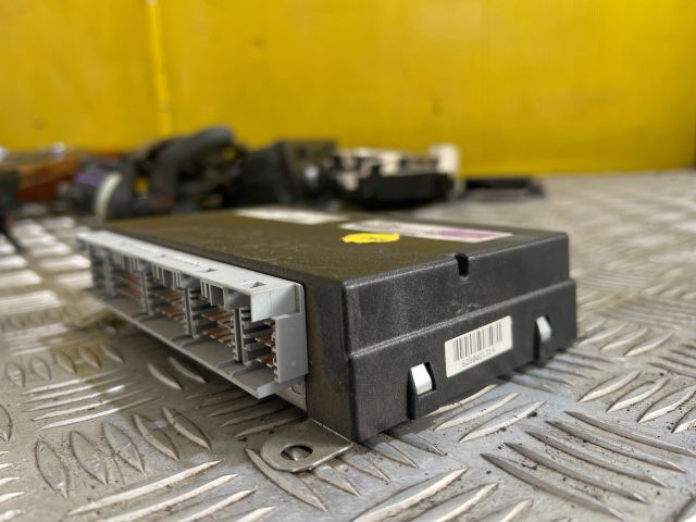 bontott AUDI A6 C6 Légrugó Vezérlő