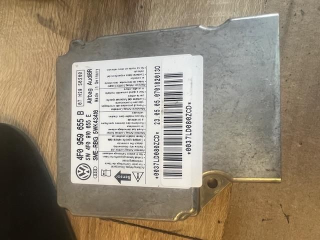 bontott AUDI A6 C6 Légzsák Elektronika