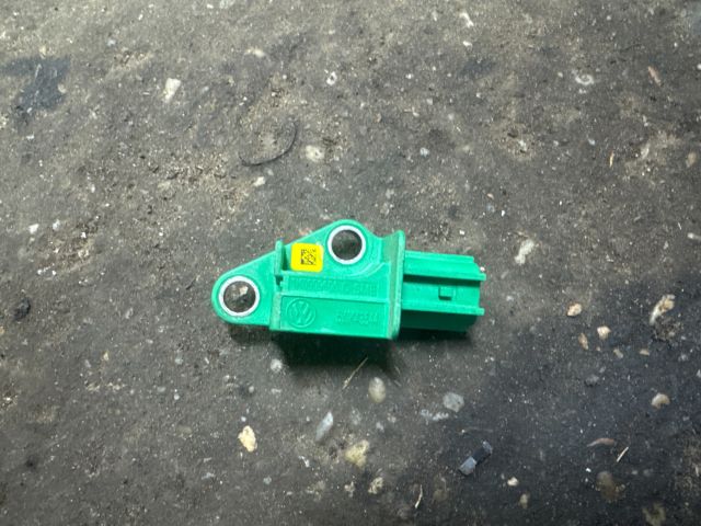 bontott AUDI A6 C6 Légzsák Indító Modul Oldallégzsák