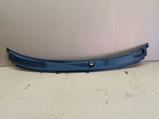 bontott AUDI A6 C6 Levélrács