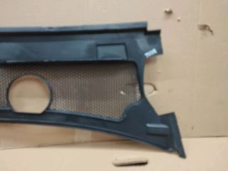 bontott AUDI A6 C6 Levélrács