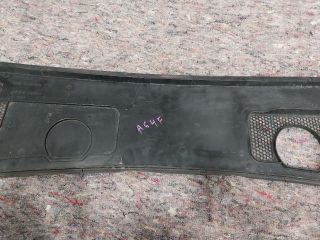 bontott AUDI A6 C6 Levélrács