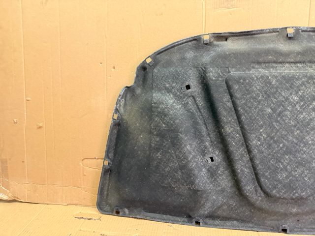 bontott AUDI A6 C6 Motorháztető Szigetelés