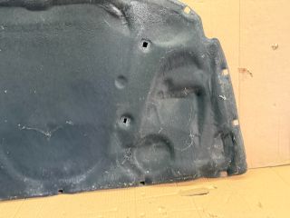 bontott AUDI A6 C6 Motorháztető Szigetelés