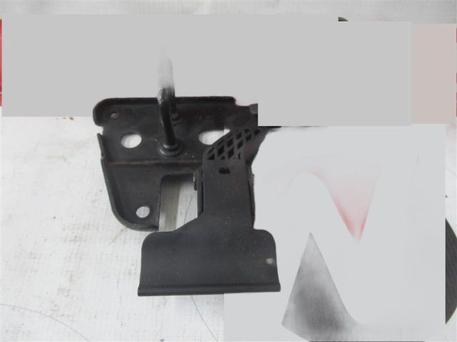 bontott AUDI A6 C6 Motorháztető Zárszerkezet