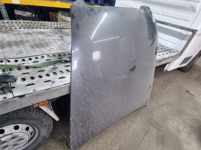 bontott AUDI A6 C6 Motorháztető