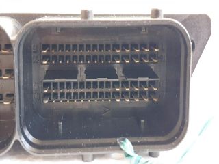 bontott AUDI A6 C6 Motorvezérlő