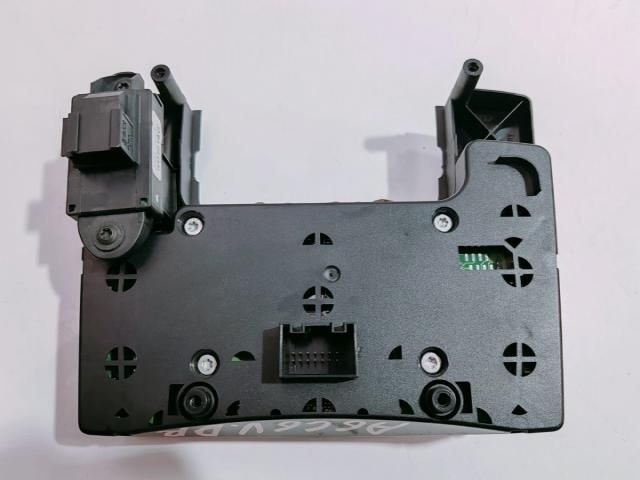 bontott AUDI A6 C6 Multimédia Vezérlő